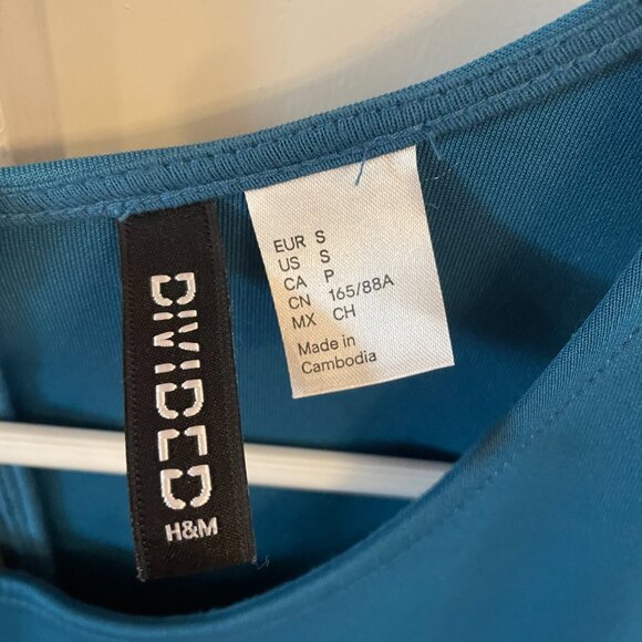 Teal dress - Picture 3 of 4